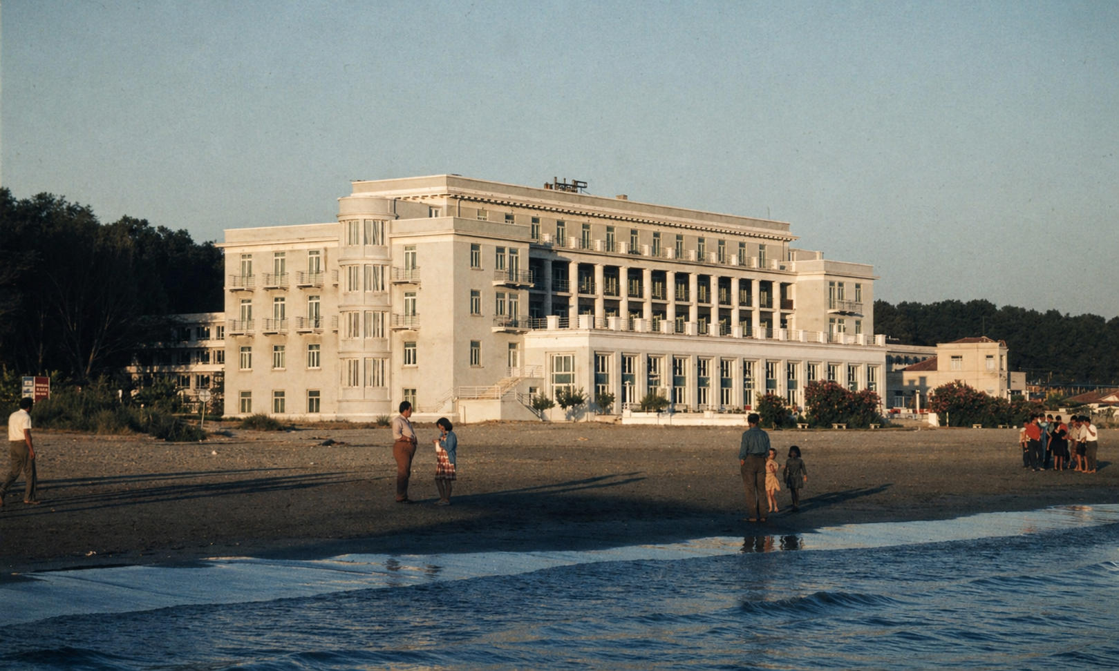 Adriatik Hotel · 1962